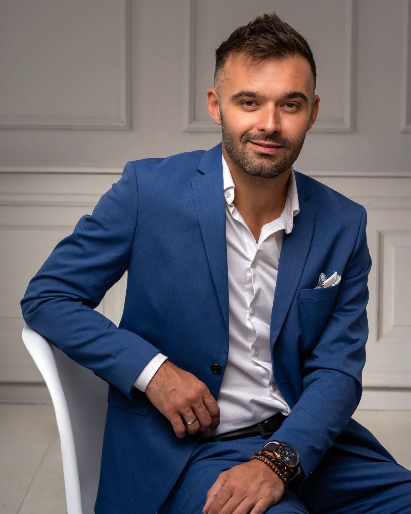 Piotr Cegła — Senior Dyrektor Agencji Pru, Współtwórca KONKRETNYCH